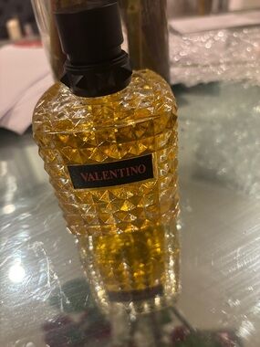 Valentino Amber Gold Textured Bottle Bath & Body Oil